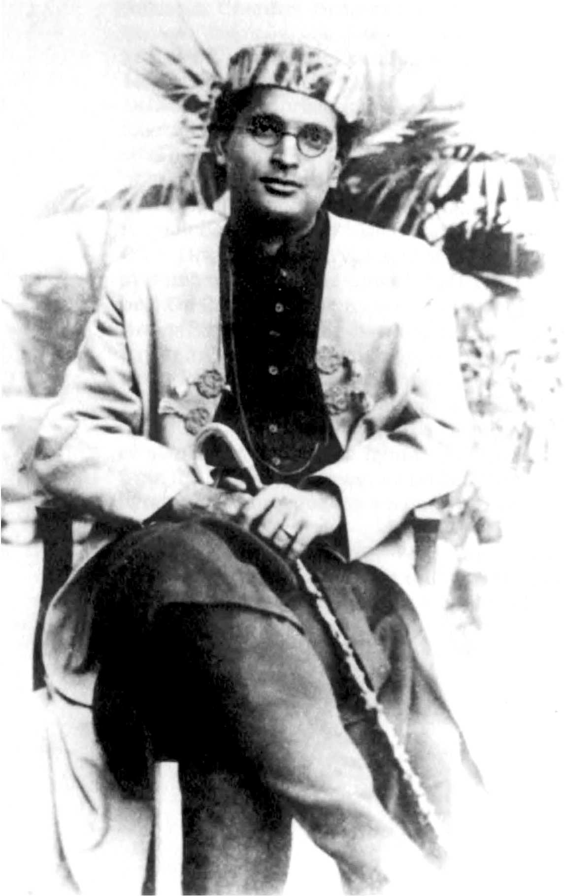 dilip-in-the-1930s-auromaa